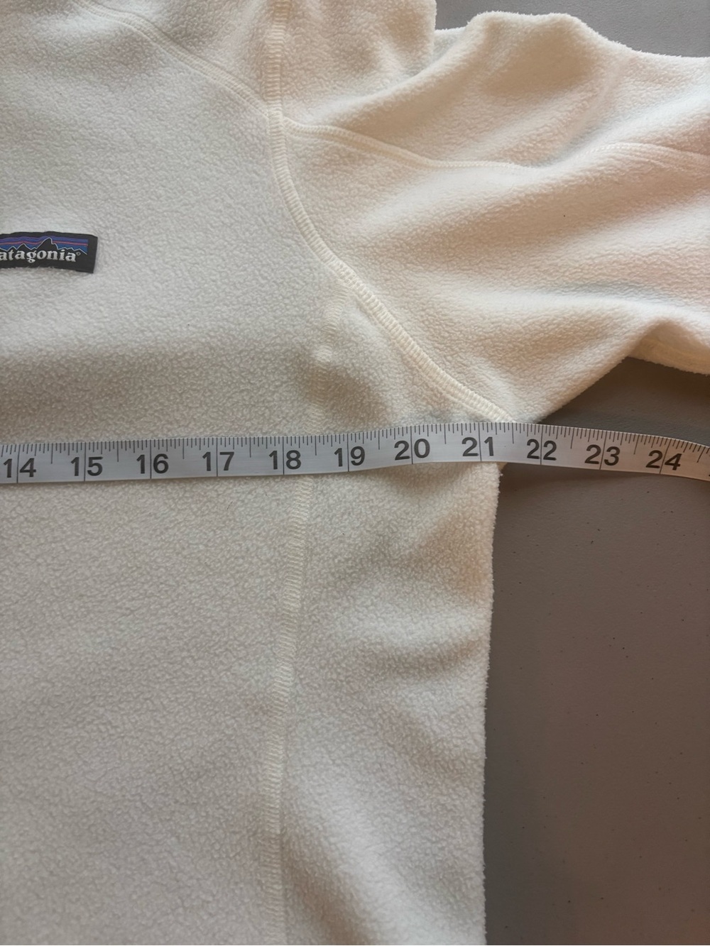 Patagonia Women's micro D white Half-Zip Fleece Pullover outdoor hiking Sz large - Picture 8 of 10